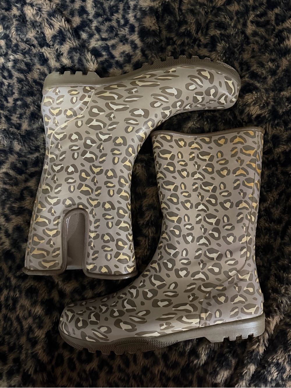Sperry Gray Leopard Print Rain Boots with Gold Accents